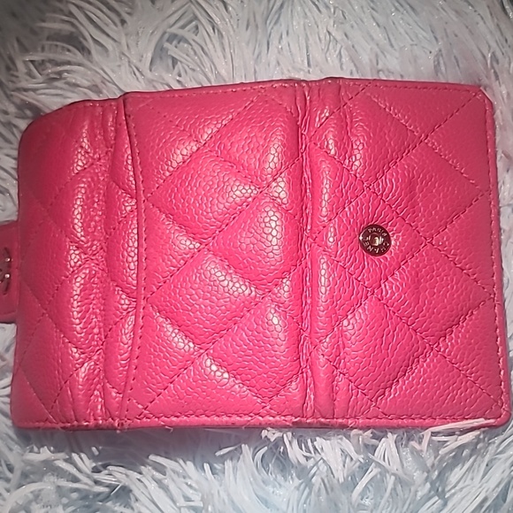 Chanel Quilted Pink Key Holder/card holder with silver interlocking C logo. - Picture 6 of 12